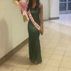 One shoulder green sequin prom or formal dress XS